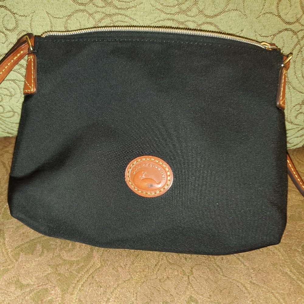 Dooney & Bourke Cross Body